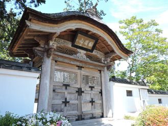 常陸大宮市の文化財（松吟寺山門）画像